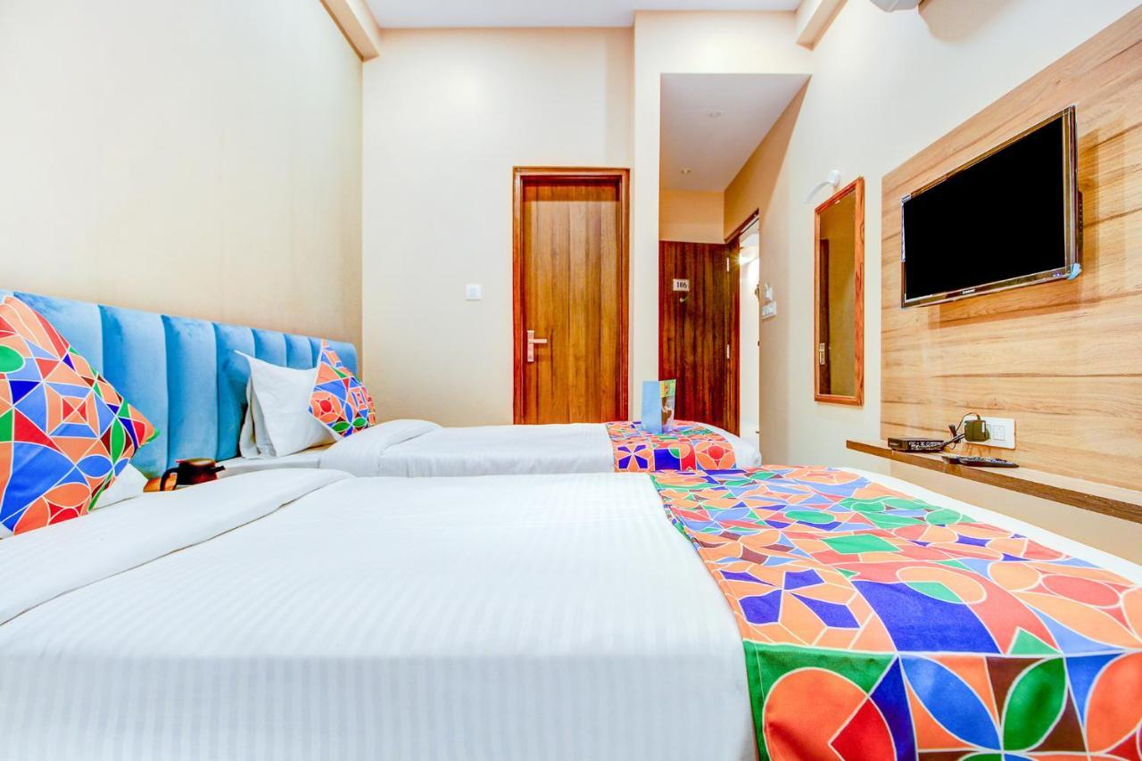 แฟ็บโฮเต็ล 7th ครอสซิง Hotel ชัยปุระ ภายนอก รูปภาพ